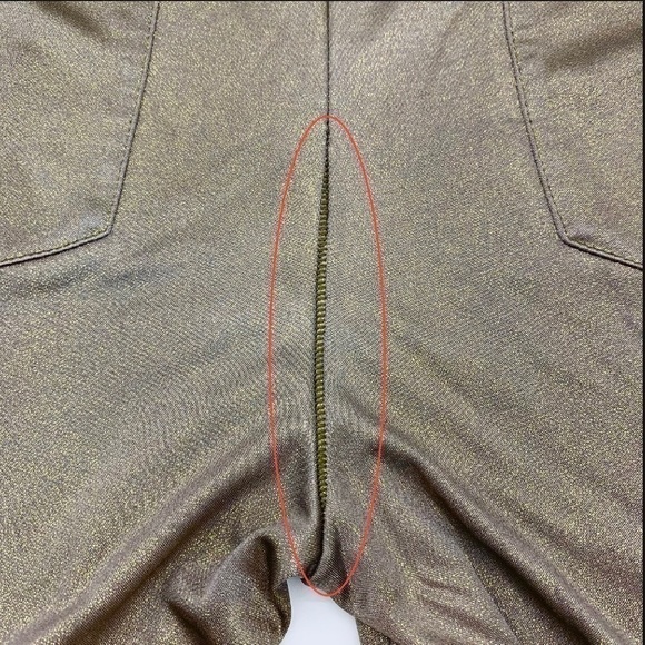 CHANEL GOLD SHIMMER LEGGINGS Pants sz 36 - Picture 8 of 16